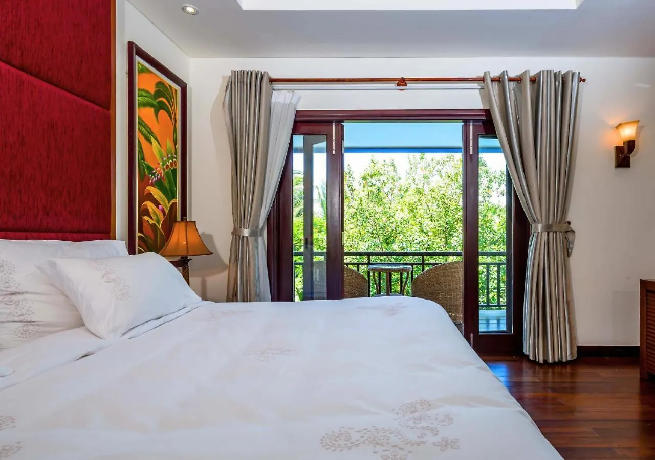 Premier Central Pool Villa Danang Θέρετρο
