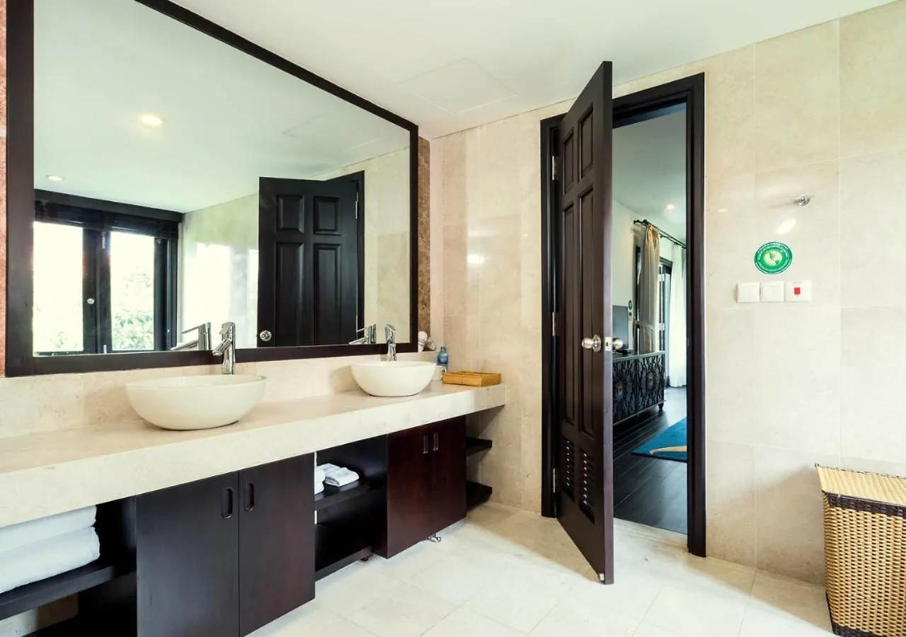 Premier Central Pool Villa Danang Θέρετρο Ντα Νανγκ